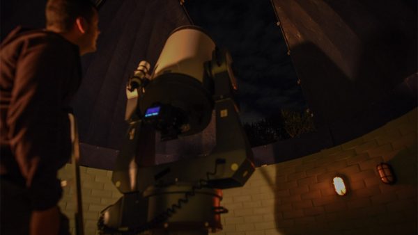 Attendee using the Meade 16 Telescope to record Saturn. Image Credit: Matt Woods