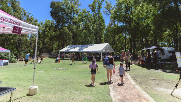 Back lawn area at the Intro to the Stars Festival. Image Credit: Nadia Maslen