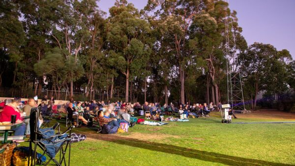 A crowd on the back lawn at the Observatory. Image Credt: Rachel Perkins