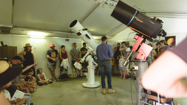 Tour of the Calver Telescope at the Intro to the Stars Festival. Image Credit: Nadia Maslen
